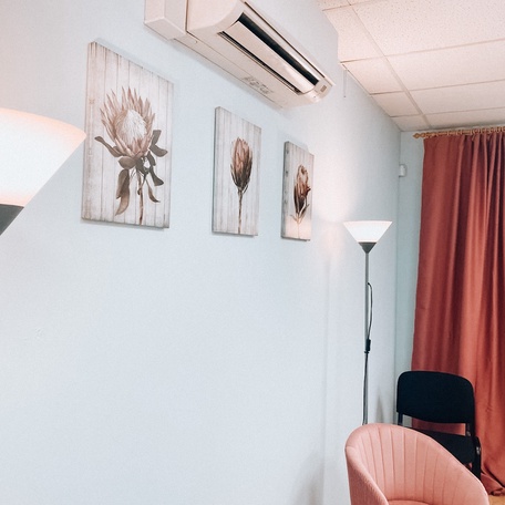 "Париж" (СПб, Загородный 5Д)